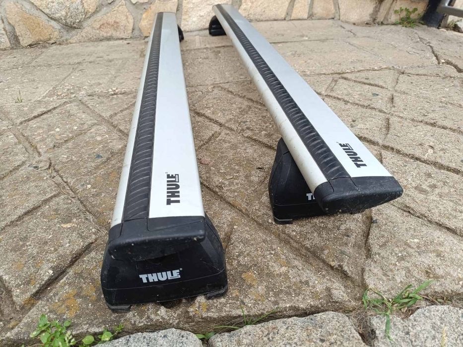 Напречна Греди за багажник на Хюндай Санта Фе модел  2012/2018 Thule
