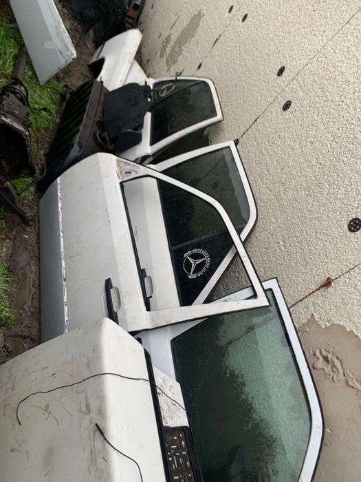 Запчасти авто мерседес