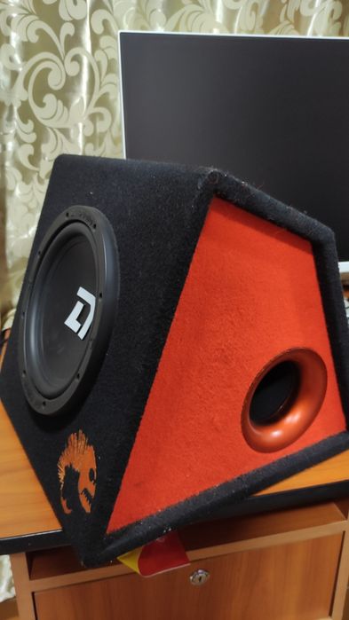Активный сабвуфер DL Audio Piranha 8A