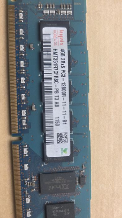 16GB DDR 3 1600 Mhz hynix
Memorie 4GB DDR3 ECC 1600 Mhz PC3-12800R, Re