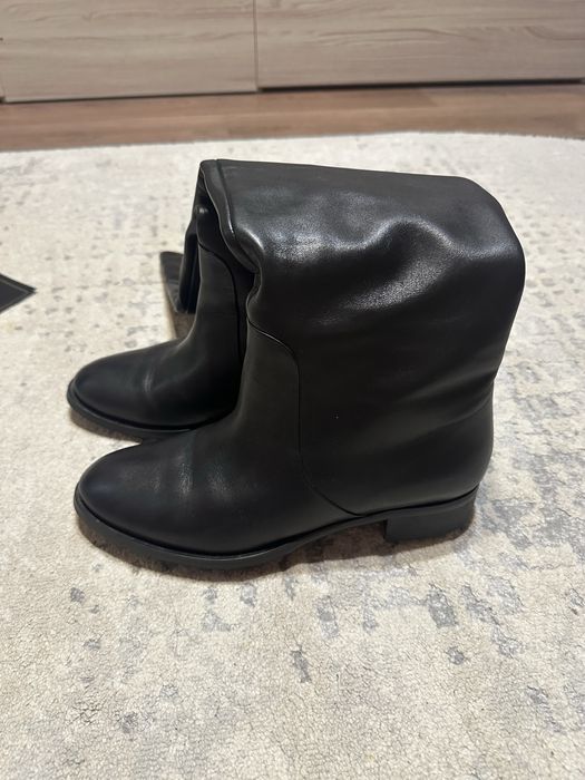 Продам сапоги женские Basconi