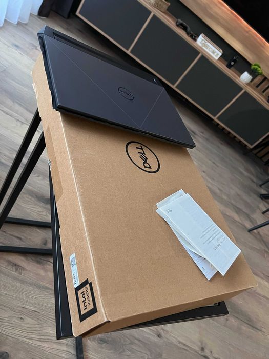 Dell G15 5530 i7 RTX 4060 8GB / 2TB SSD-Перфектно състояние В ГАРАНЦИЯ
