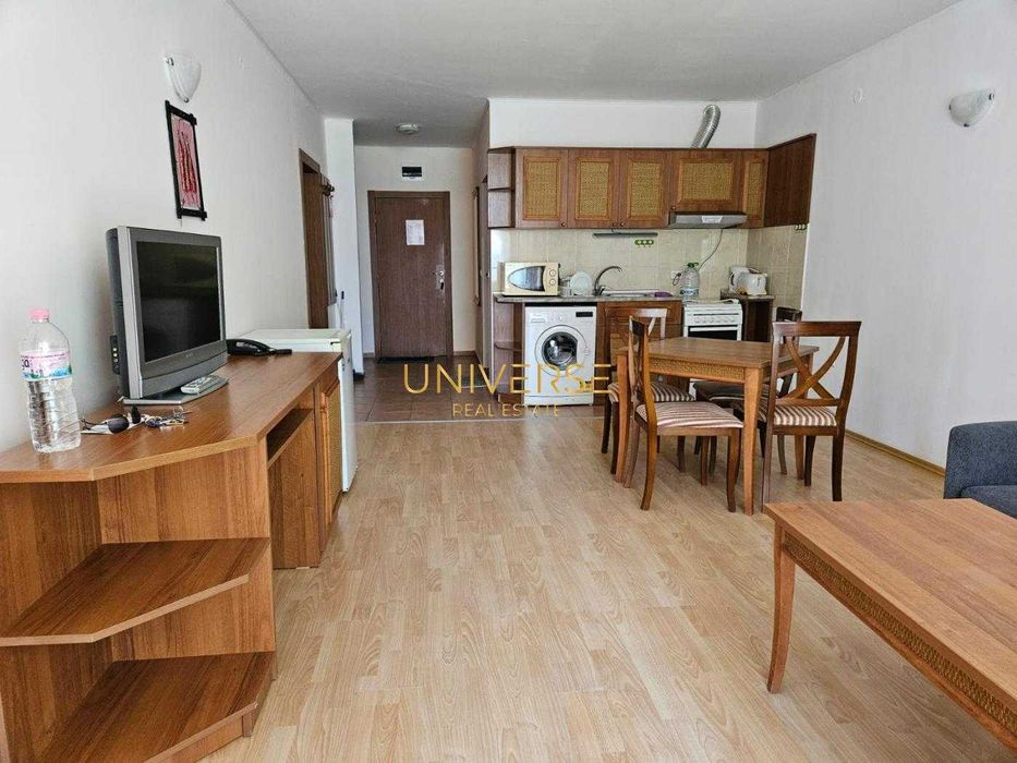 Продава се Тристаен апартамент в Свети Влас - 115 кв.м за 896 €/кв.м - Снимка #1