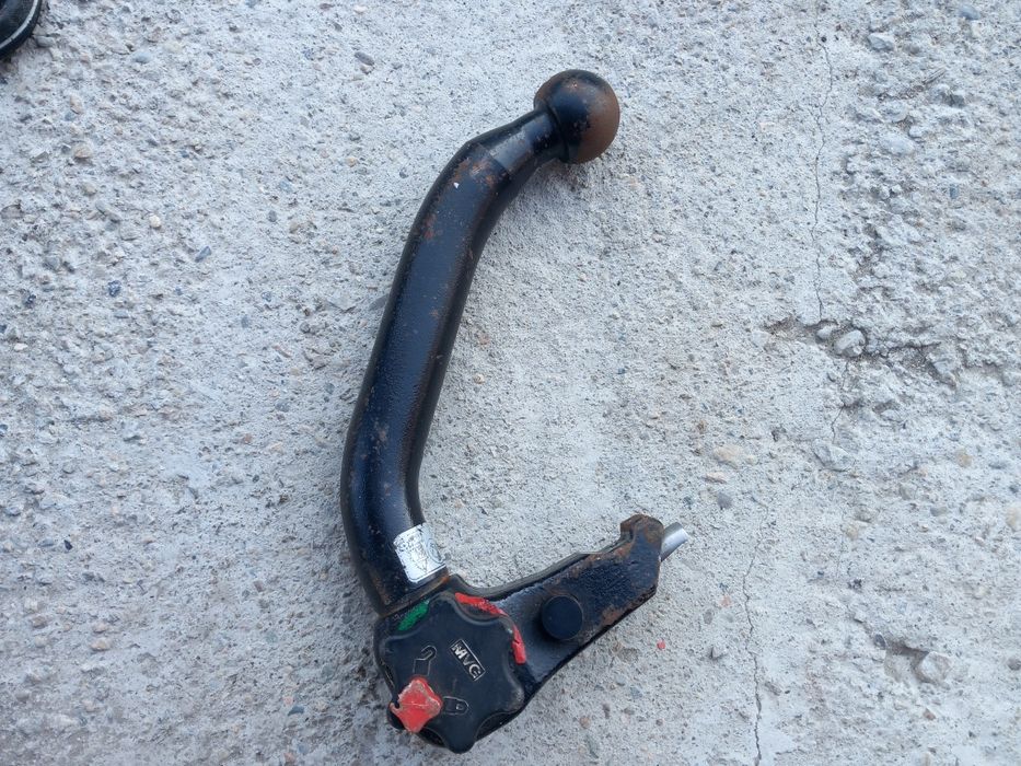 Vând cui cirlig remorcare opel corsa d