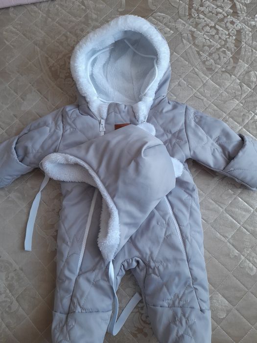 Продам конверт на выписку