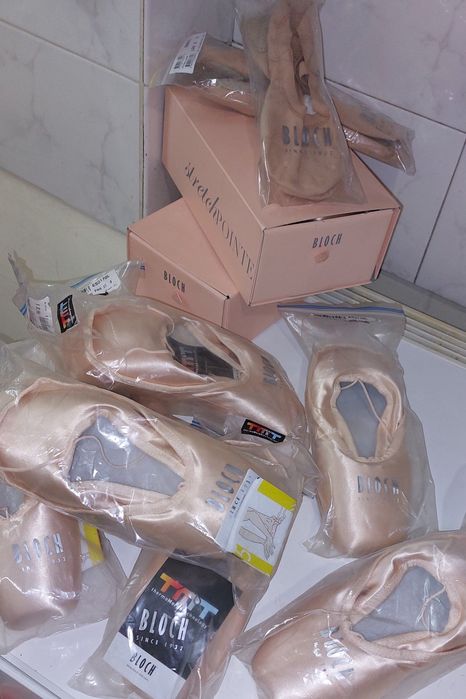 BLOCH- TMT  B-MORPH /ESO170L 3x  професионални балетни палци