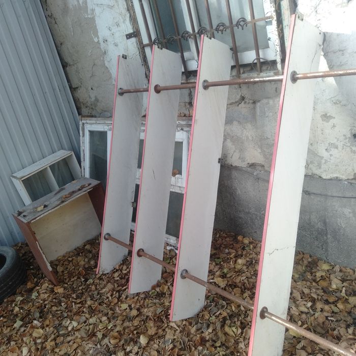 Полки  для аптеки