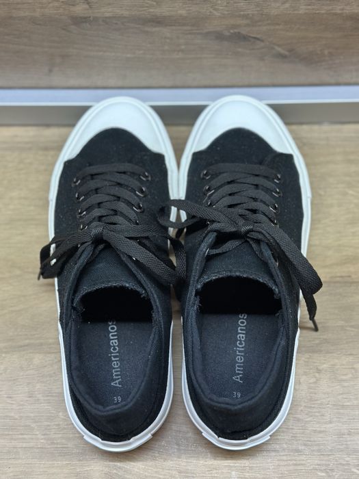 Продават се женски сникърси/ кецове/ обувкиAmericanos в размер 39 EU