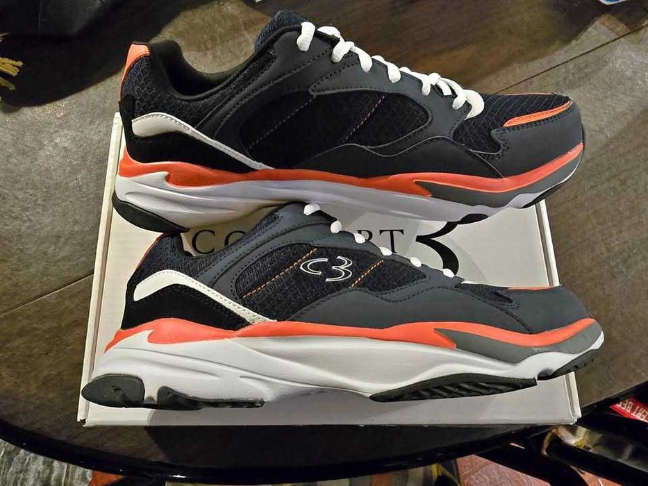 Продавам Skcechers Concept 3 и Adidas Terex Continental-140лв