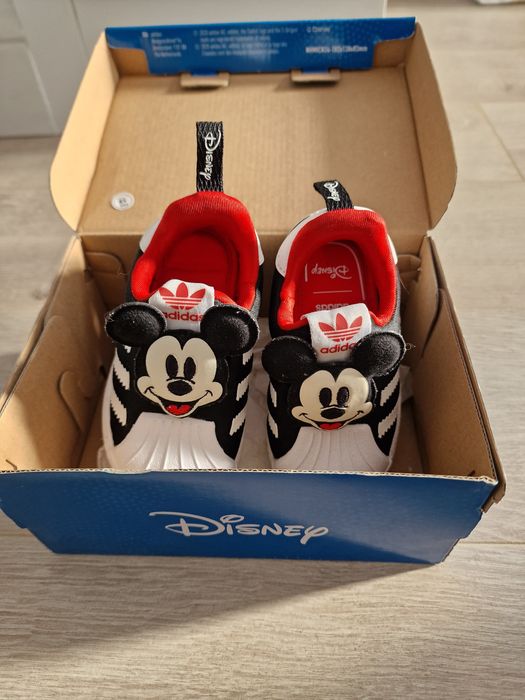 Adidas  Disney nr 20