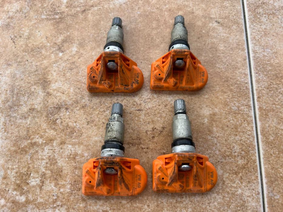 ОРИГИНАЛНИ датчици за налягането на гумите/TPMS за Audi/Vw/Skoda/Seat!