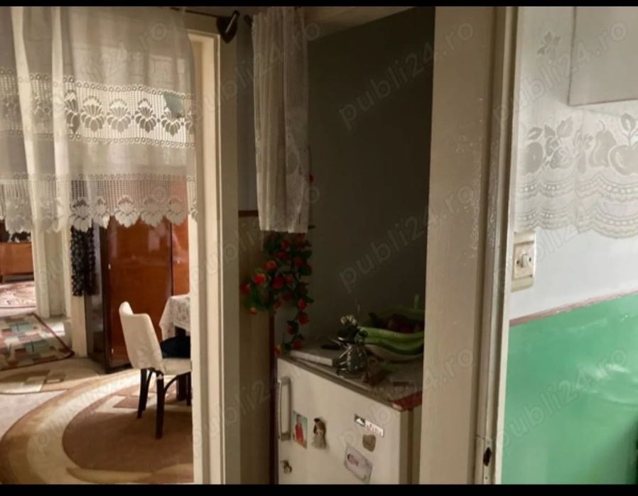 Proprietar Ap 2 Cam Etaj 1