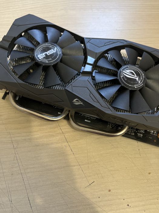 Видеокарта рх560