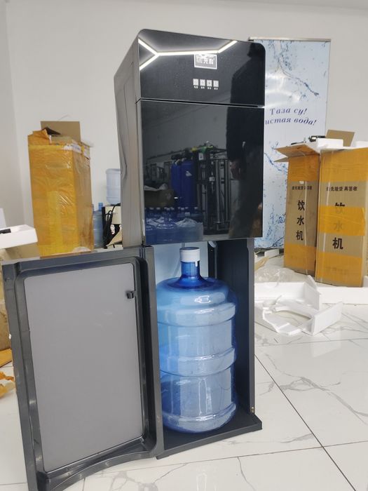 Кулер для воды 19литр, диспенсер для 19л