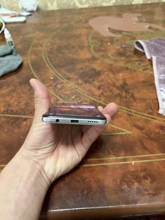 honor x7b holati yaxshi