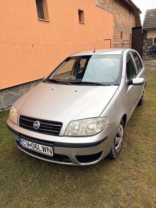 Vand fiat punto 1.2 benzina