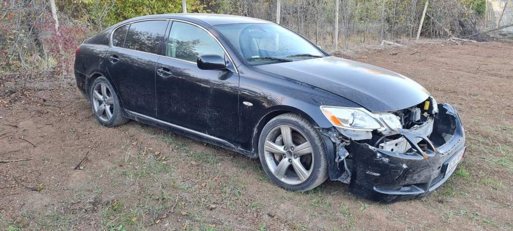 Lexus Gs4300 и Lexus Is220 на части