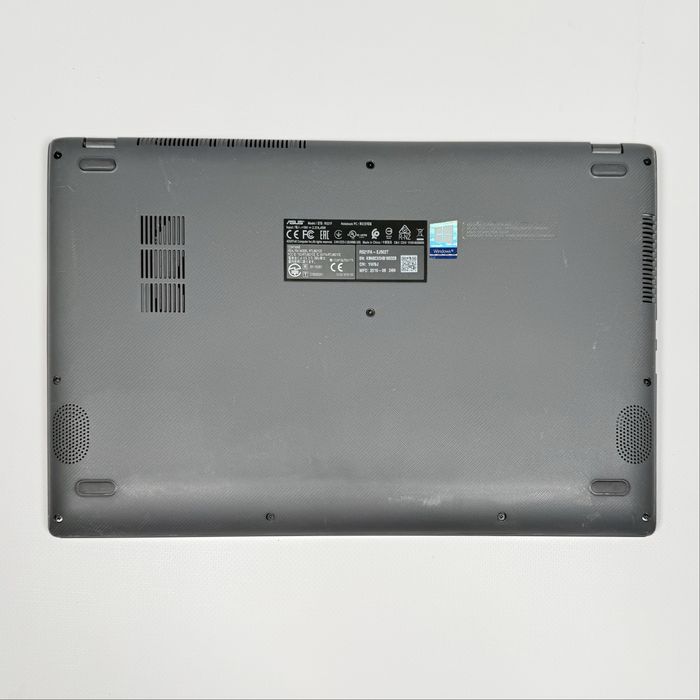 Лаптоп ASUS VivoBook 15/FHD/i7-8565U/16GB DDR4/256GB SSD