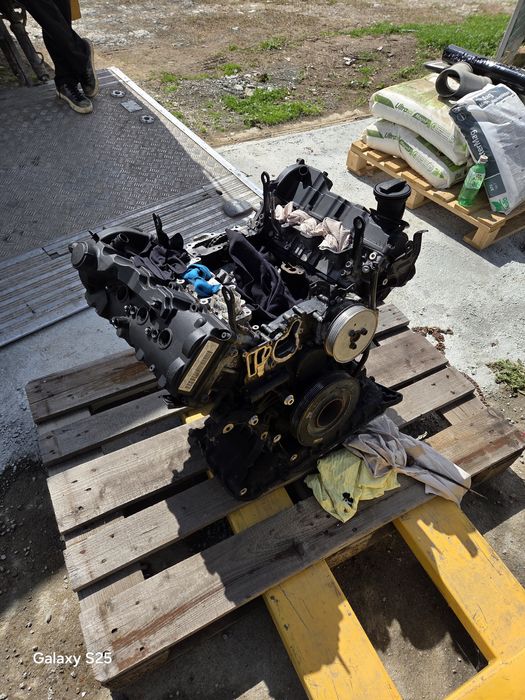 Двигател 3.0тди 313к