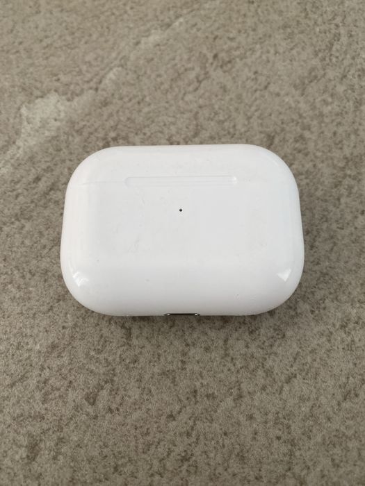 Husă încarcare AirPods 2 Pro (Model A2700)