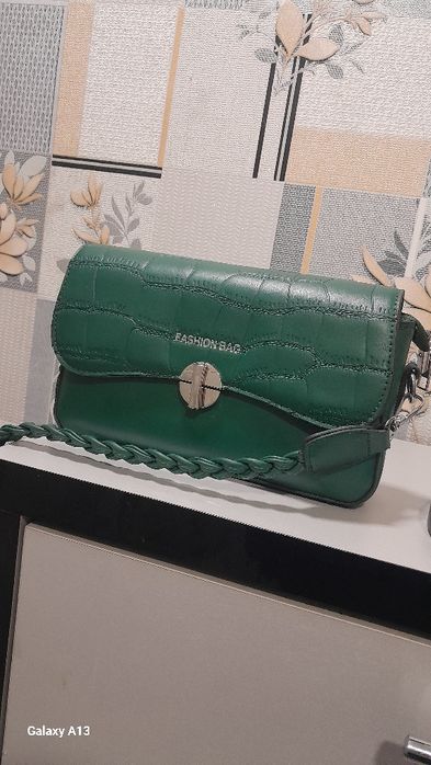 При сумка через плечо