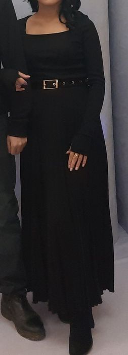 Продам платье срочно