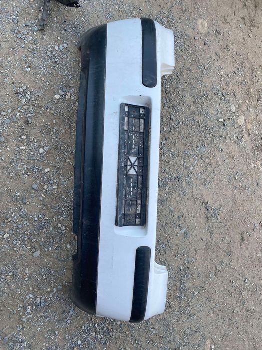 Vând bara spate golf 4