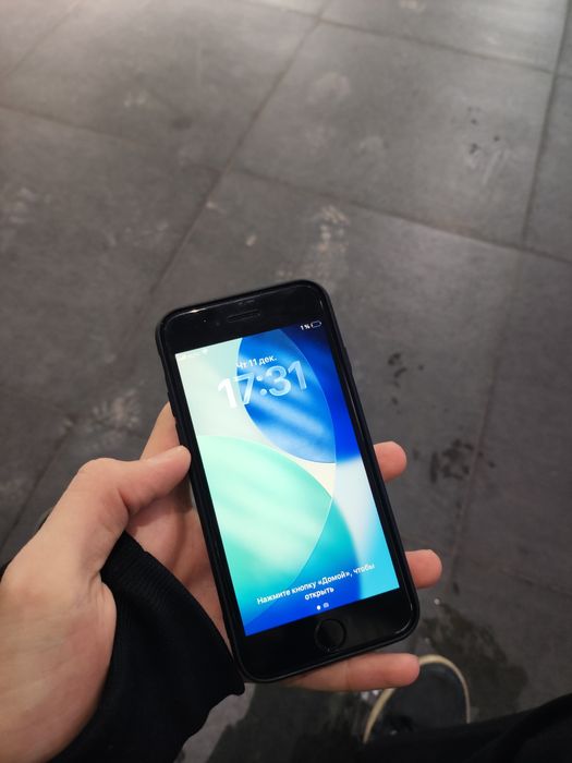 iphone se 2gen СРОЧНАЯ ПРОДАЖА