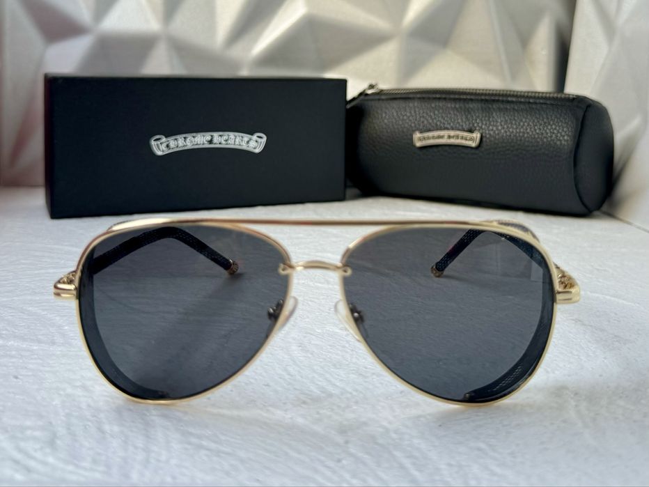 Мъжки слънчеви очила с капаци отстрани 2 цвята chrome hearts