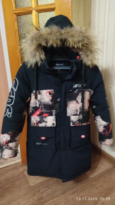 Продам зимнюю куртку.