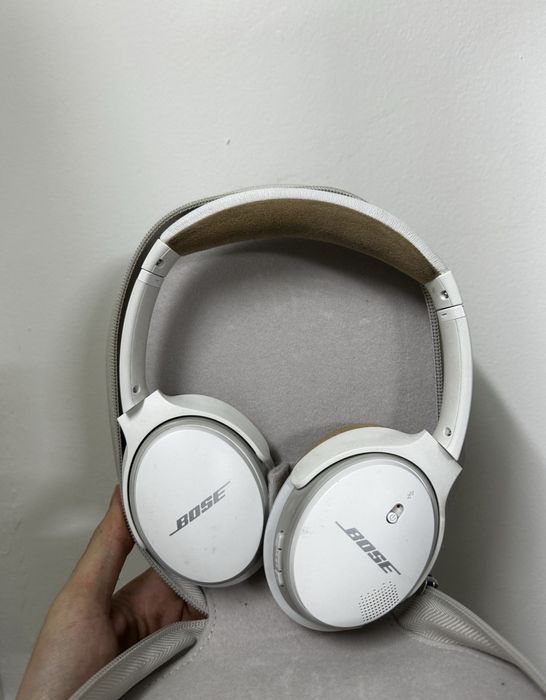 Полноразмерные наушники Bose  (Around-ear Wireless Headphones II)