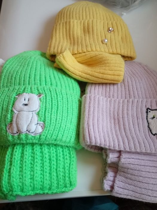 Распродажа детских шапок