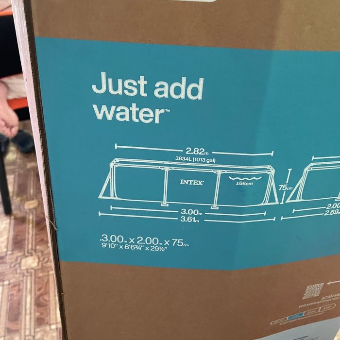 Vand piscina medie foarte buna a fost folosita o singura data si de atunci doar o tin si ocupa loc