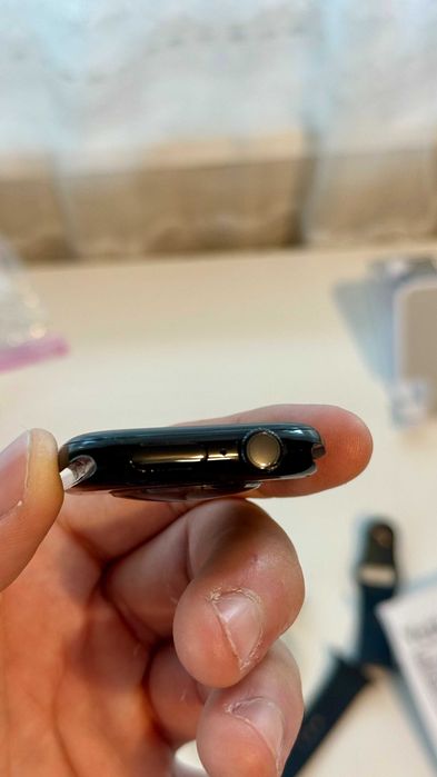 Apple Watch Series 10 (46mm) Black Aluminum / Валидна гаранция до 01.2027 г. / 94% батерия + Подарък каишки