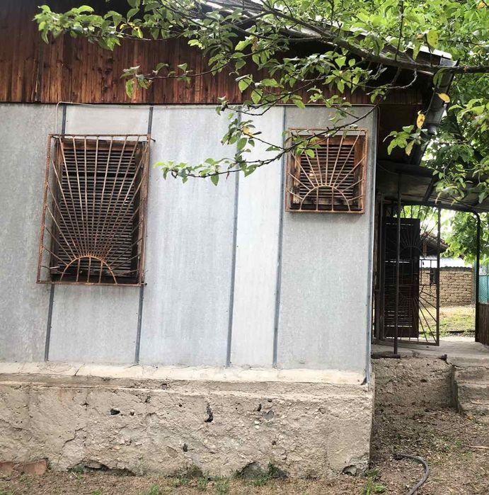 Продава се Къща в Пловдив, Остромила - 54 кв.м за 331 €/кв.м - Снимка #2