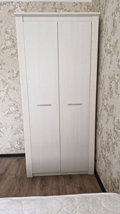 Шкаф для одежды.