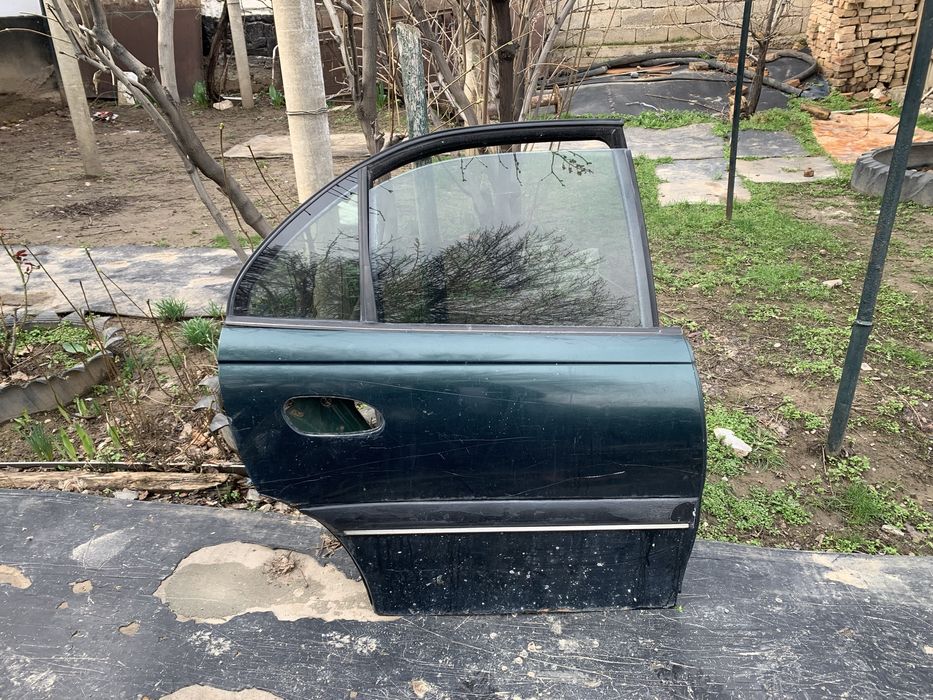 Опель омега капот дверь багажник