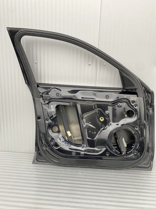 Usa st fata Audi A4 B8 2008-2015 cod de culoare LZ9Y
