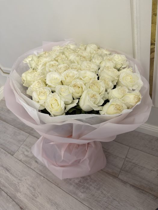 Продам букет из 51 белой розы