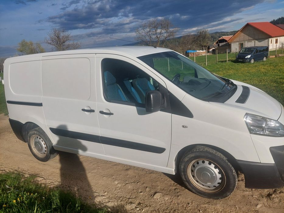 Vănd Fiat Scudo autoutilitară