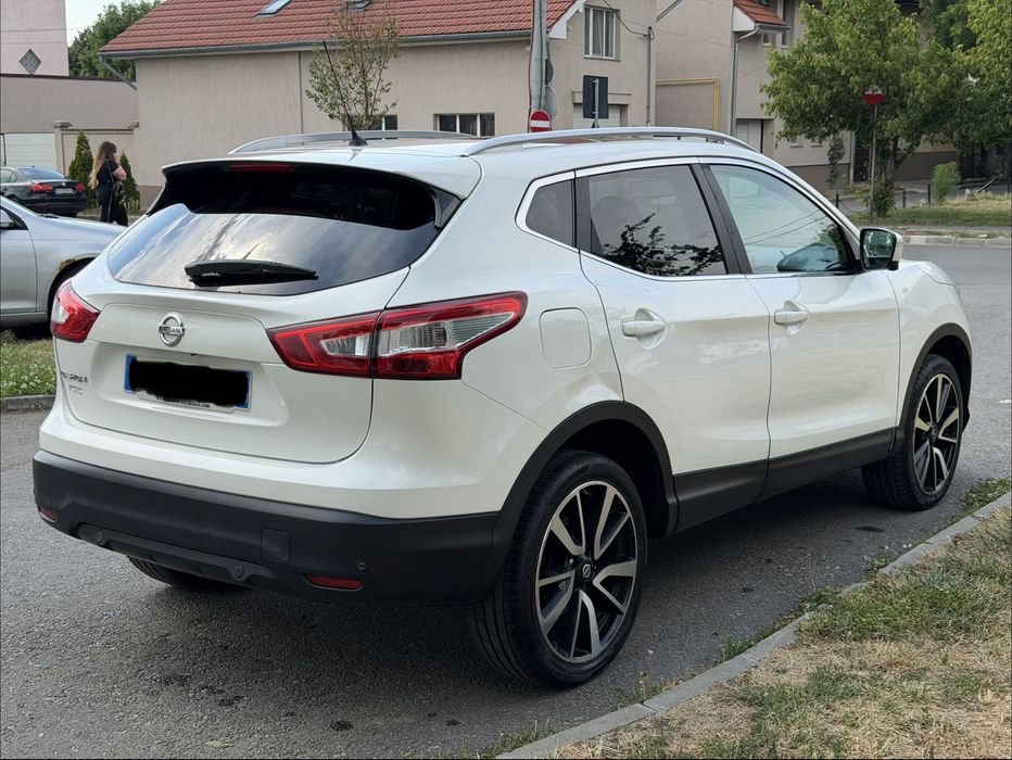 Nissan Qashqai TEKNA 1.6 DCI 130 CP 4x4
