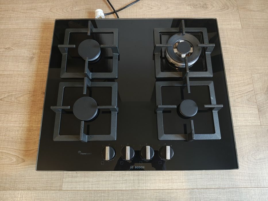 Plita vitro ceramica gaz BOSCH