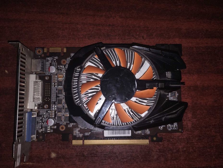 Placă Grafică Nvidia GTX560 Smart Edition 1Gb GDDR5