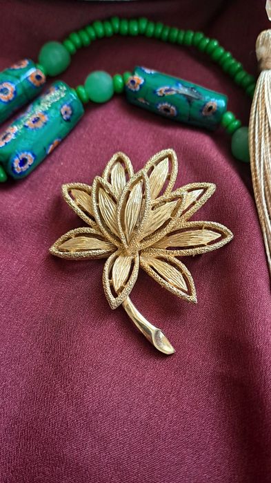 Колекционерска брошка Avon от 70-те