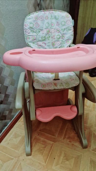 Продам детский стул транформер