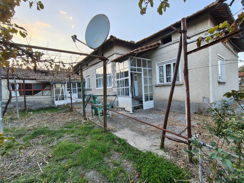 Продава се Къща в Търговище, Вароша - 125 кв.м за 472 €/кв.м - Снимка #1