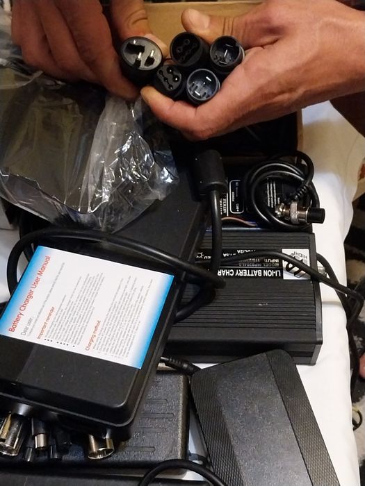 Incarcatoare biciclete electrice,trotinete(Bosch,Yamaha,Specialized di