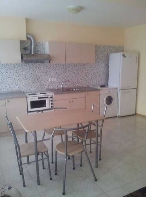 Дава се под наем Едностаен апартамент в Бургас, Възраждане - 40 кв.м за 127.5 € - Снимка #1