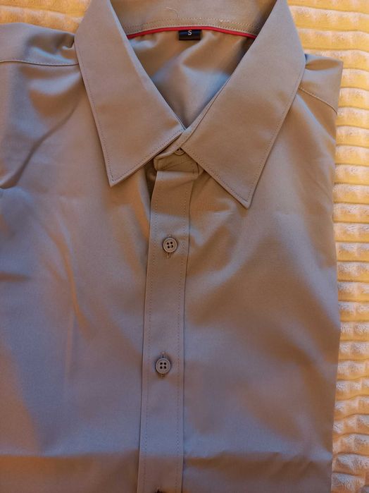 Продавам мъжка РИЗА СИВА с дълъг ръкав. Кръщене.Абитуриент.Сватба .