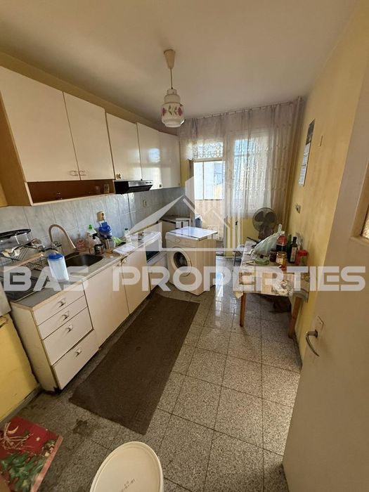 Продава се Четиристаен апартамент в София, Люлин 9 - 107 кв.м за 2057 €/кв.м - Снимка #6